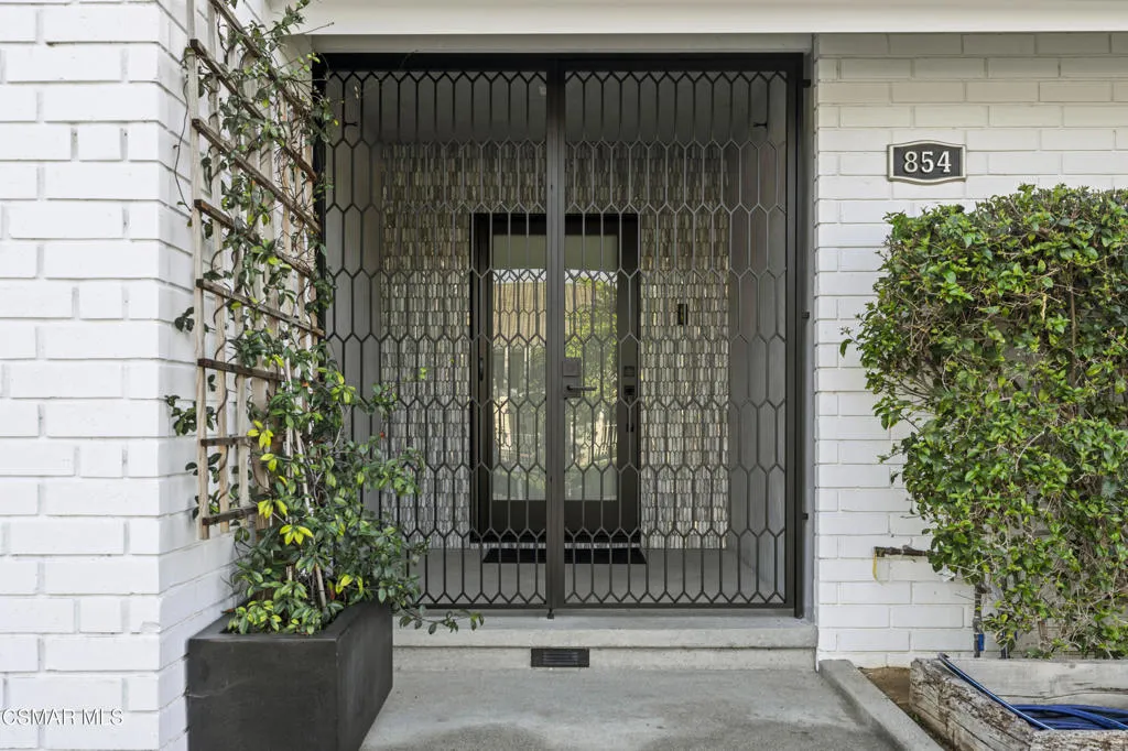 854 Lindawood Street, Newbury Park, California 91320 home-pic-8