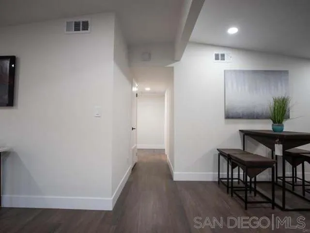 476 Montclair Street, Chula Vista, California 91911 home-pic-10