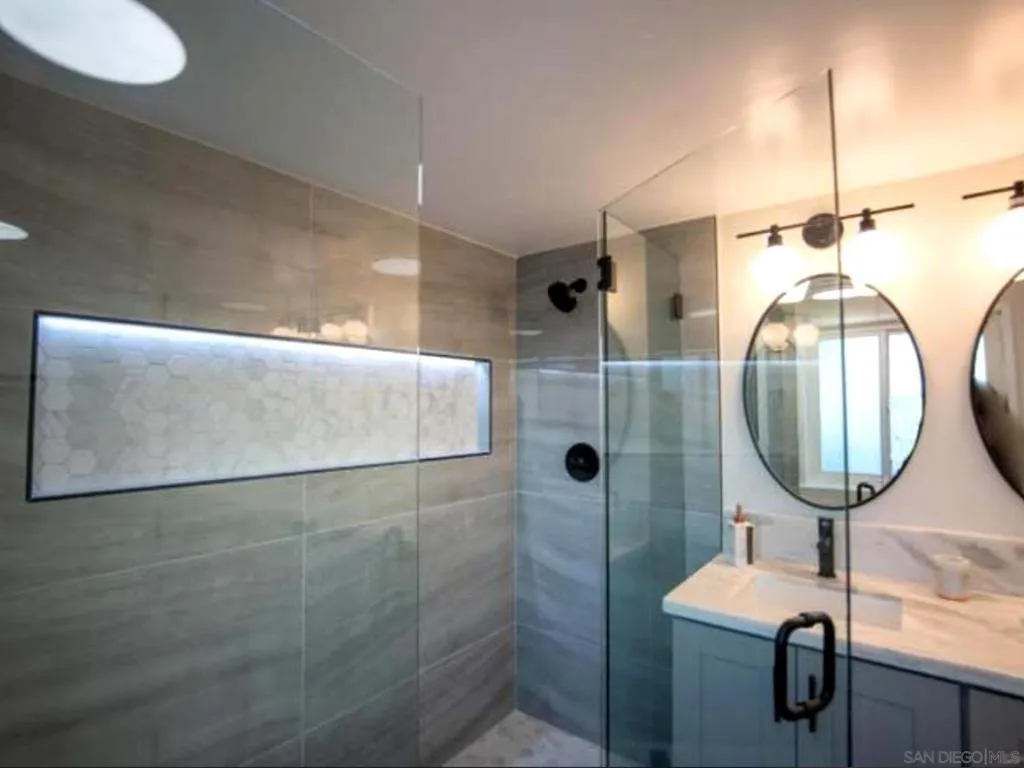 476 Montclair Street, Chula Vista, California 91911 home-pic-25