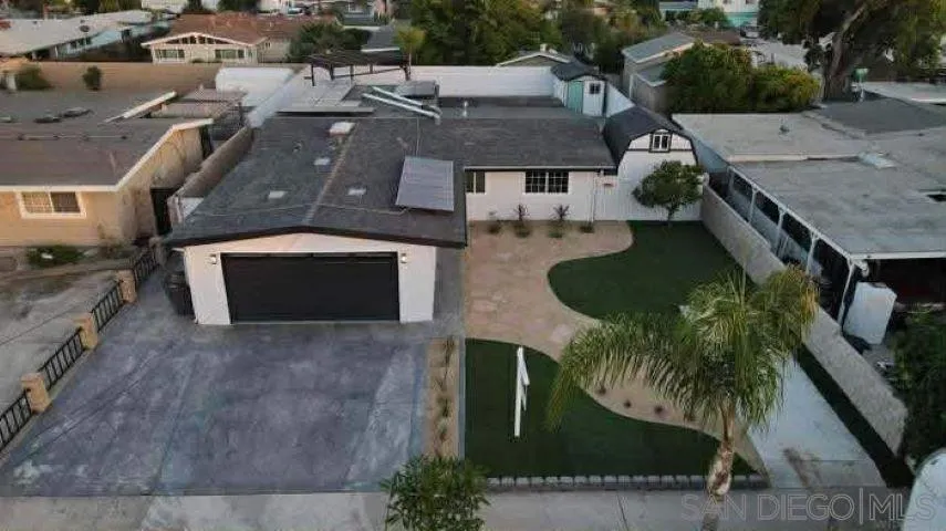 476 Montclair Street, Chula Vista, California 91911 home-pic-3