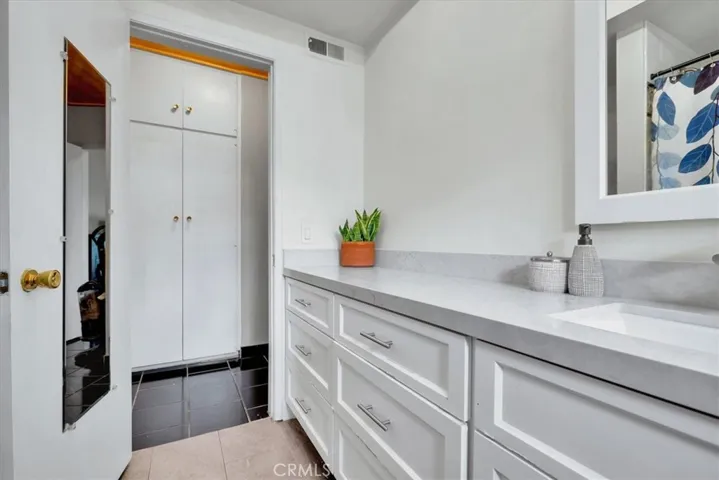 13902 Yorba 14c, Tustin, California 92780