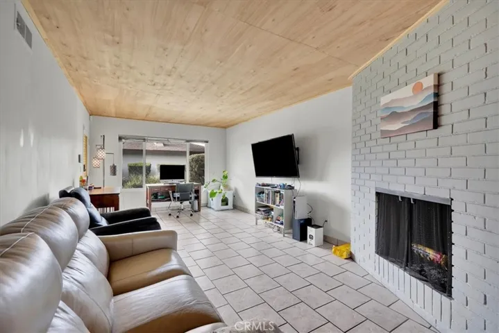 13902 Yorba 14c, Tustin, California 92780