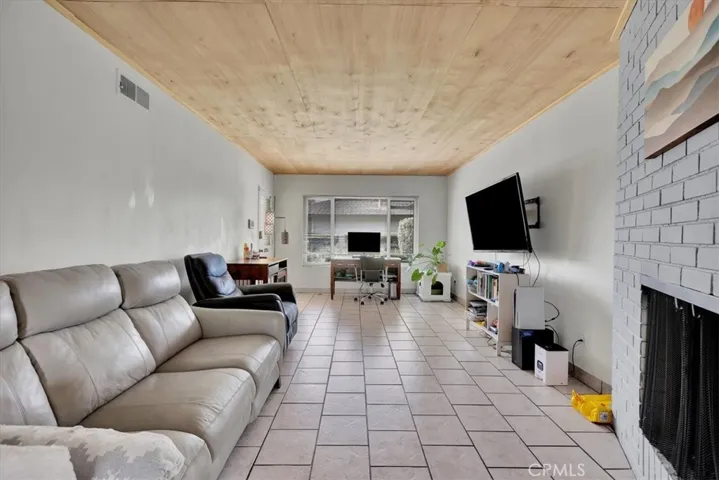 13902 Yorba 14c, Tustin, California 92780