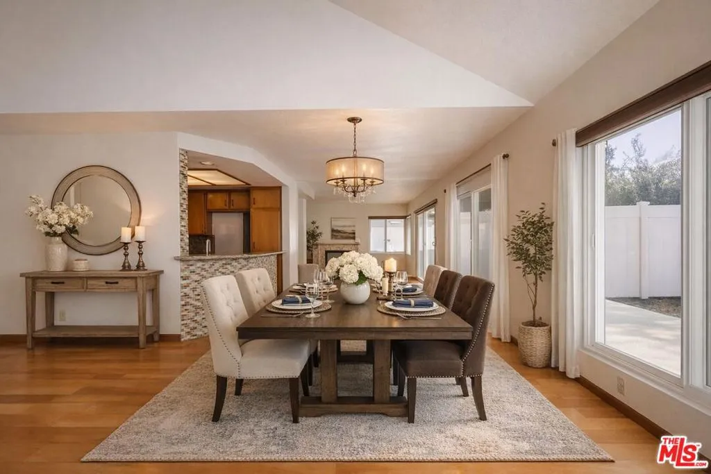 8821 Penridge Place, Inglewood, California 90305 home-pic-4