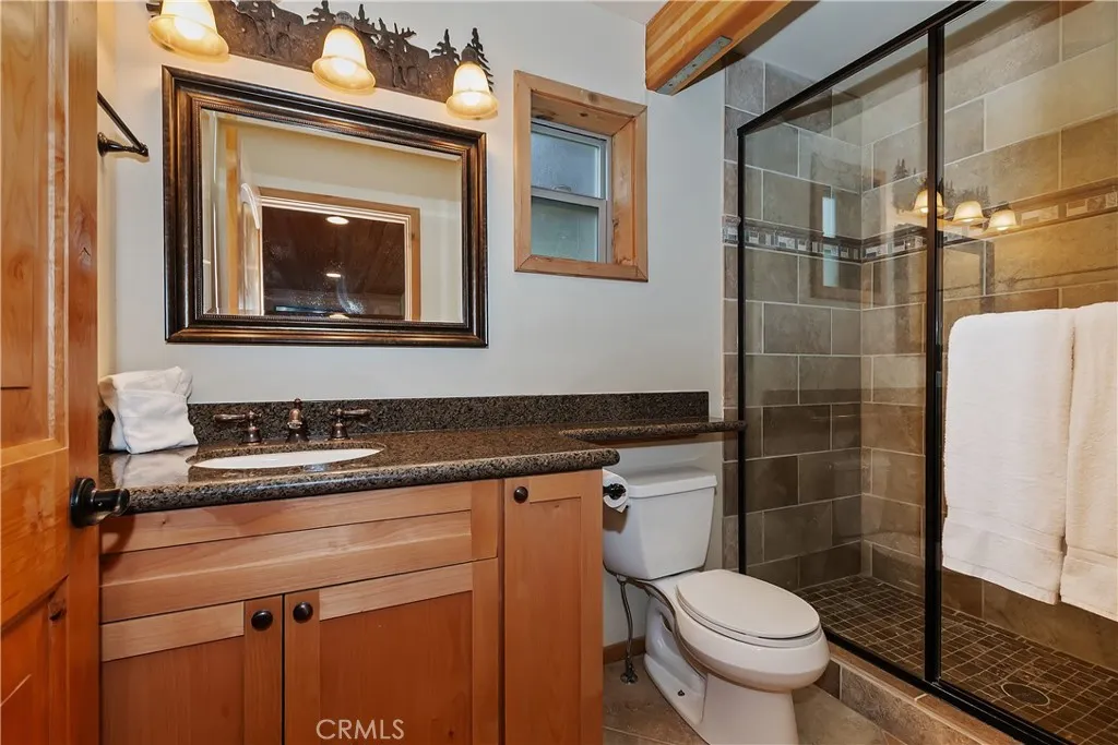 43336 Shasta Road, Big Bear Lake, California 92315 home-pic-25