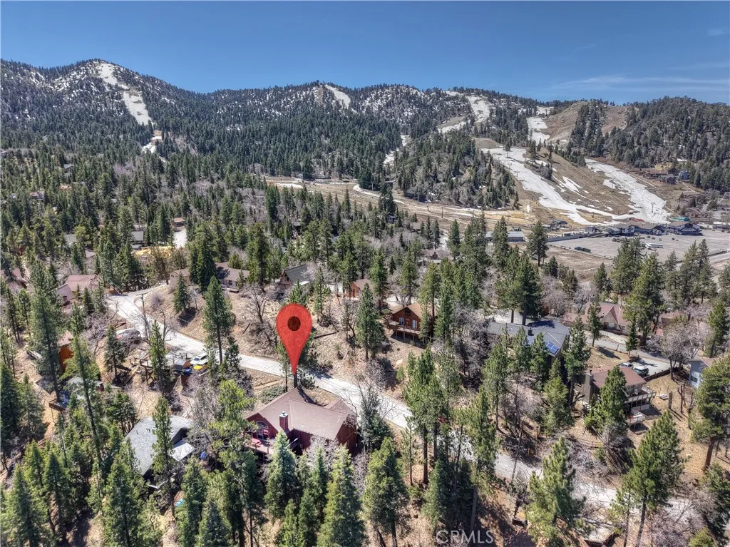 43336 Shasta Road, Big Bear Lake, California 92315 home-pic-1