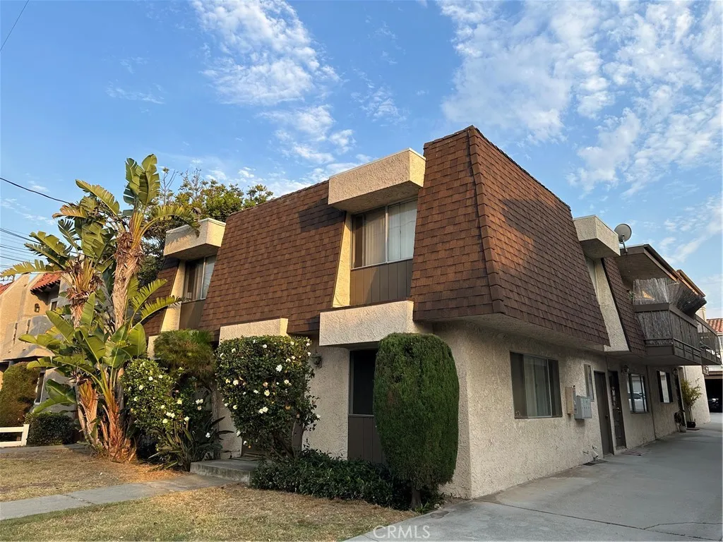 2220 Huntington Lane 4, Redondo Beach, California 90278 home-pic-1