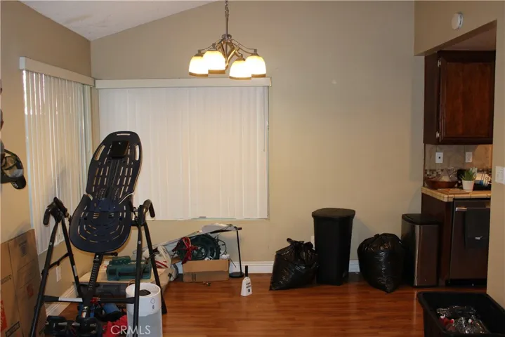 6431 Cleon Ave. 5, North Hollywood, California 91606