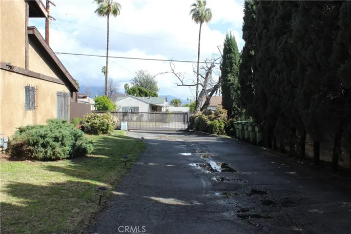 6431 Cleon Ave. 5, North Hollywood, California 91606
