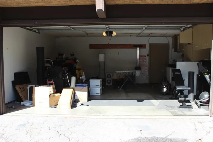 6431 Cleon Ave. 5, North Hollywood, California 91606