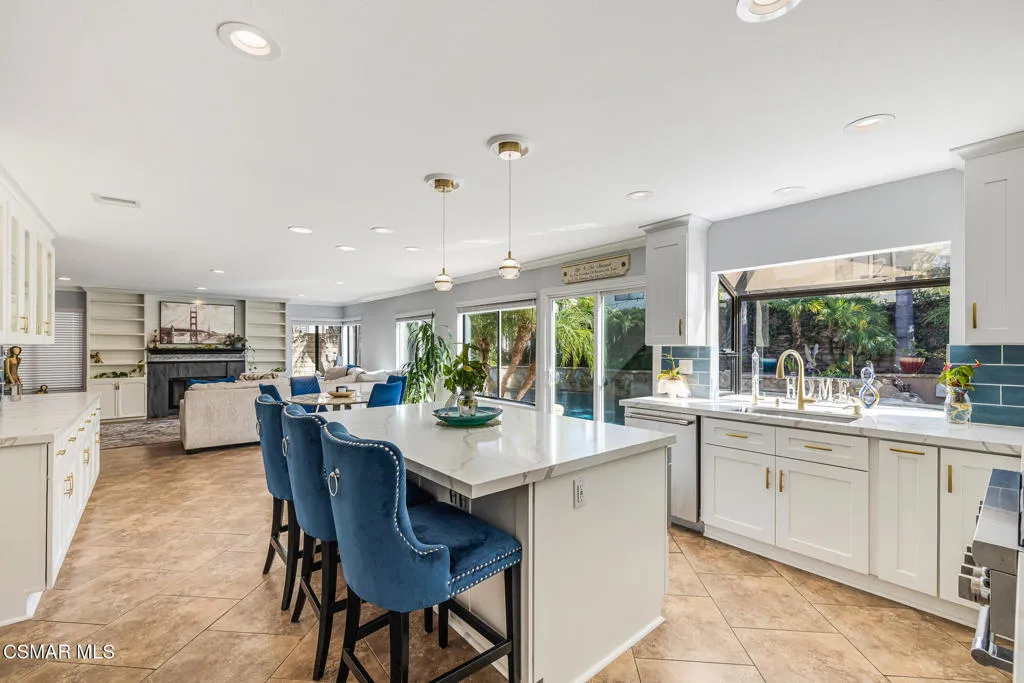 12610 Hillside Drive, Moorpark, California 93021 home-pic-17