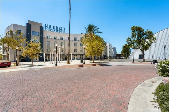 435 W Center Street Promenade 323, Anaheim, California 92805