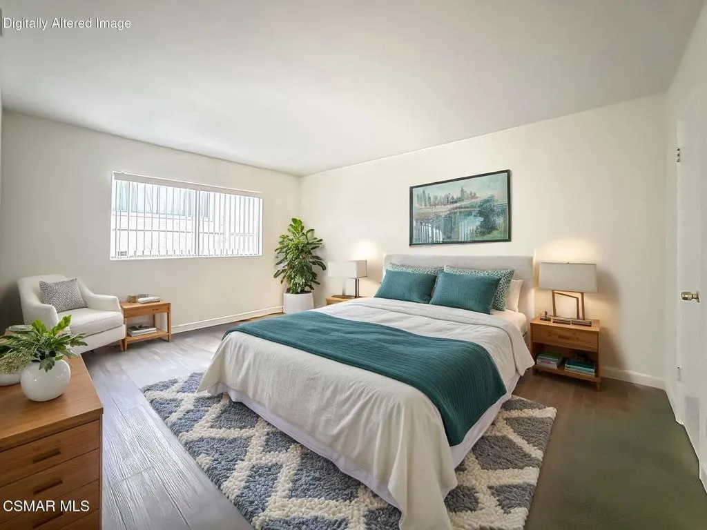 5349 Newcastle Avenue 28, Encino, California 91316 home-pic-12
