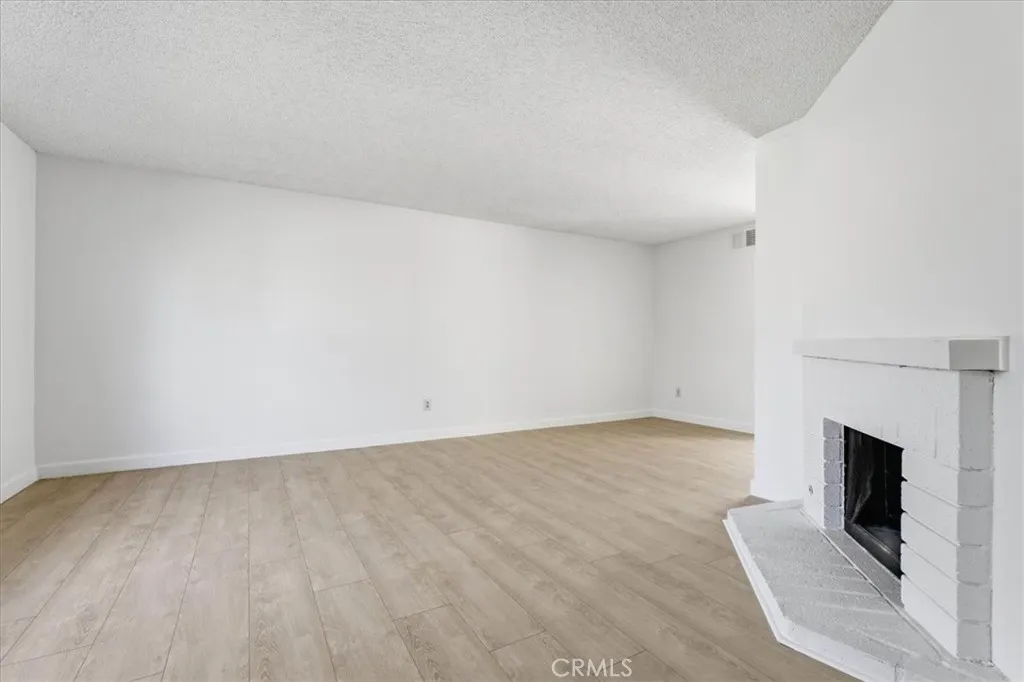 455 Shadyglen Lane, San Dimas, California 91773 home-pic-8