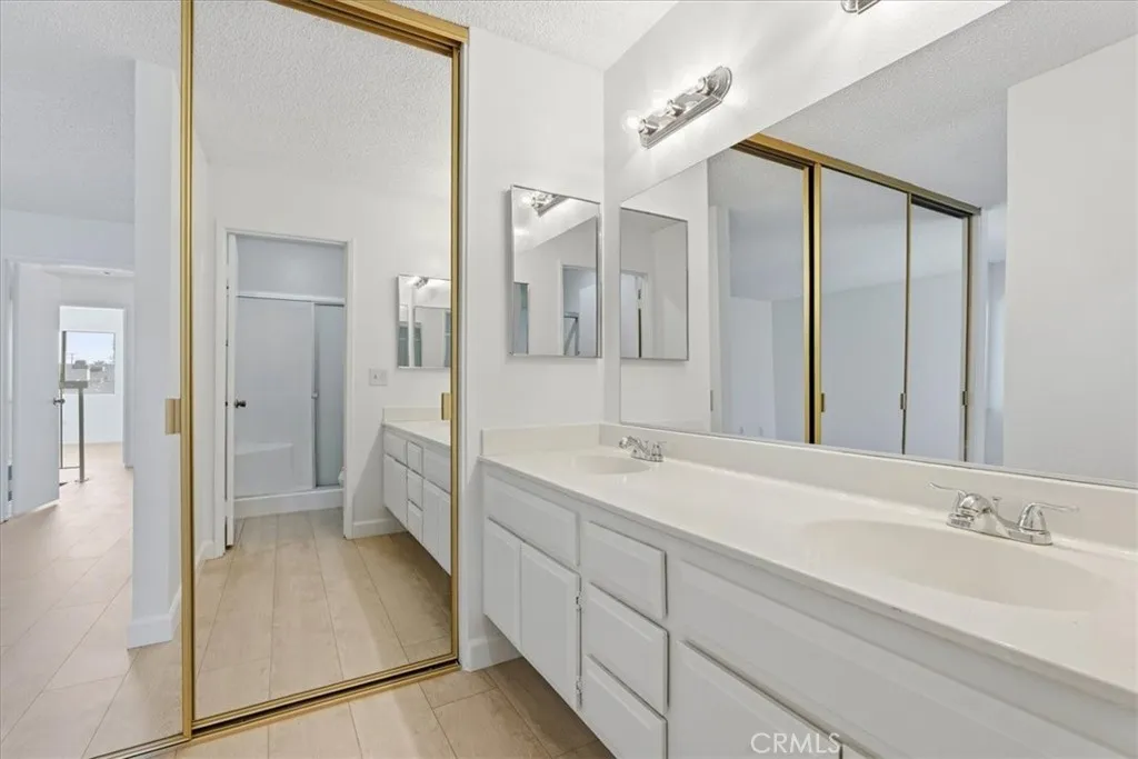 455 Shadyglen Lane, San Dimas, California 91773 home-pic-22