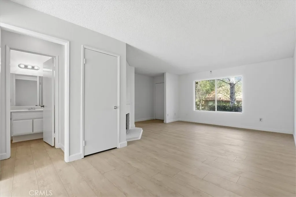 455 Shadyglen Lane, San Dimas, California 91773 home-pic-7