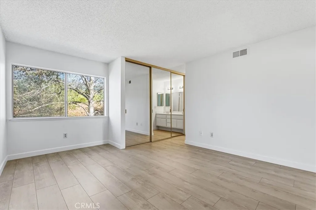 455 Shadyglen Lane, San Dimas, California 91773 home-pic-20