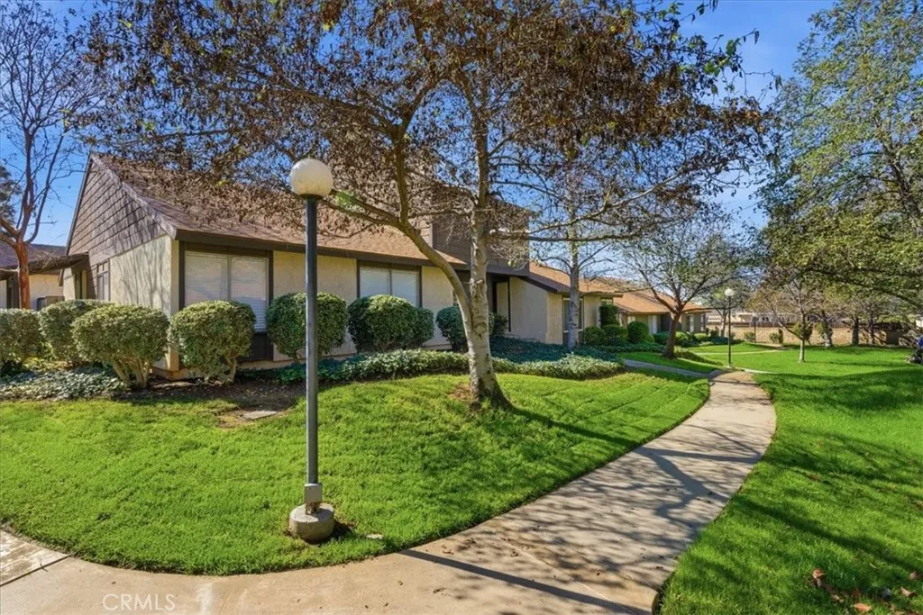 455 Shadyglen Lane, San Dimas, California 91773 home-pic-29