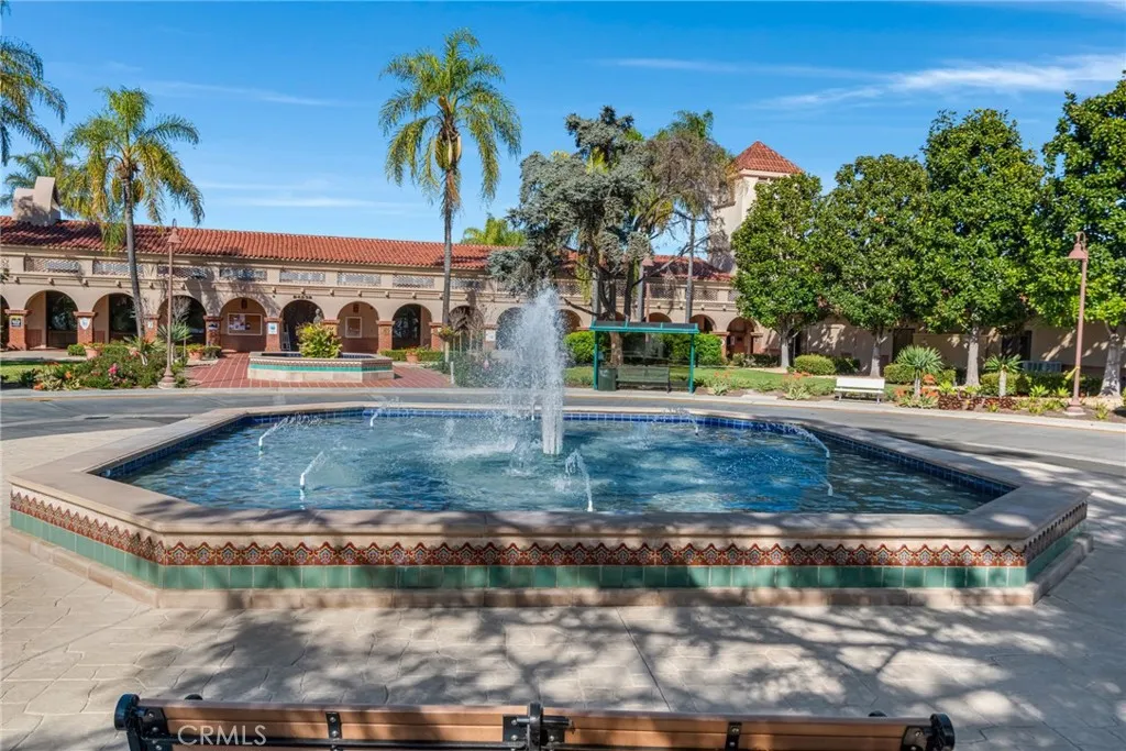 27 Avenida Castilla D, Laguna Woods, California 92637 home-pic-34
