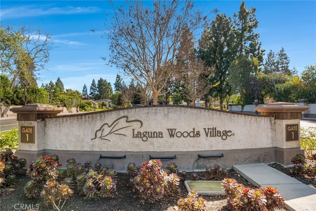 27 Avenida Castilla D, Laguna Woods, California 92637 home-pic-36