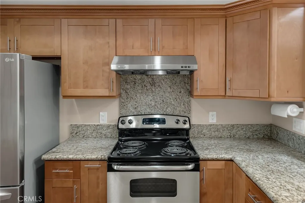 27 Avenida Castilla D, Laguna Woods, California 92637 home-pic-15