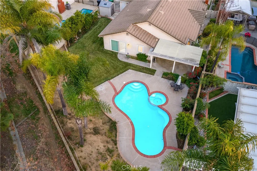 5575 Lakeview, La Verne, California 91750 home-pic-2