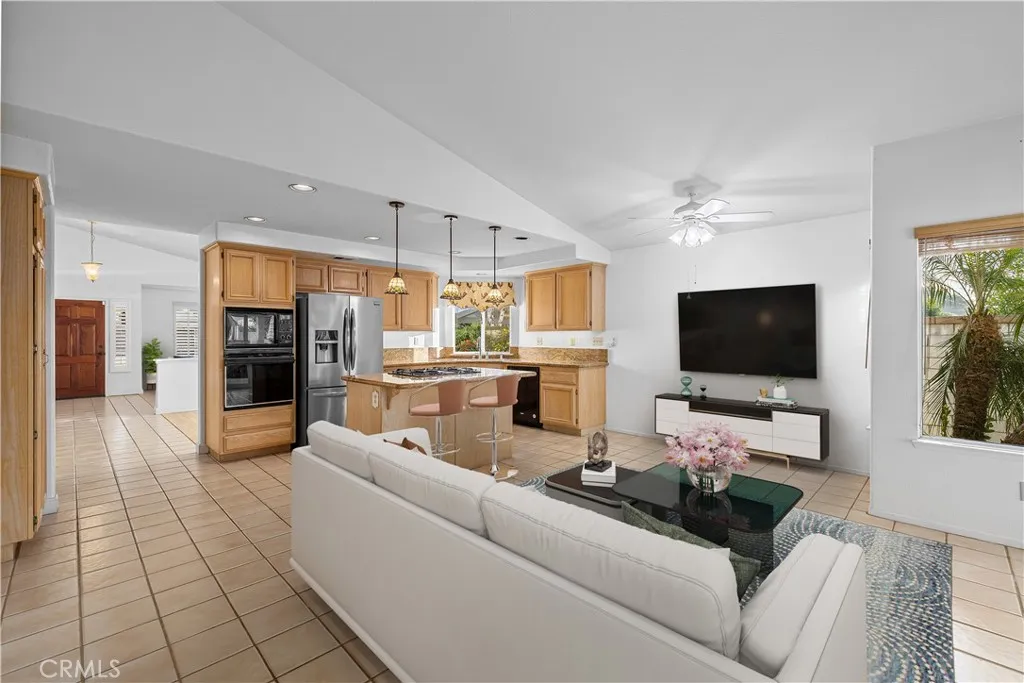5575 Lakeview, La Verne, California 91750 home-pic-13