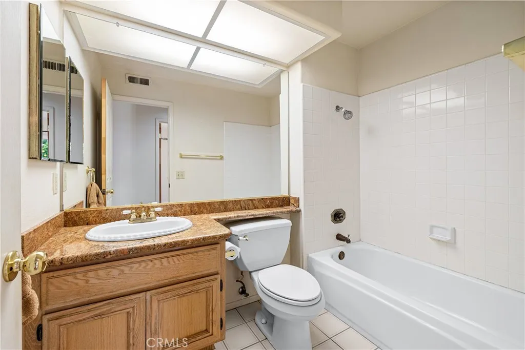 5575 Lakeview, La Verne, California 91750 home-pic-32