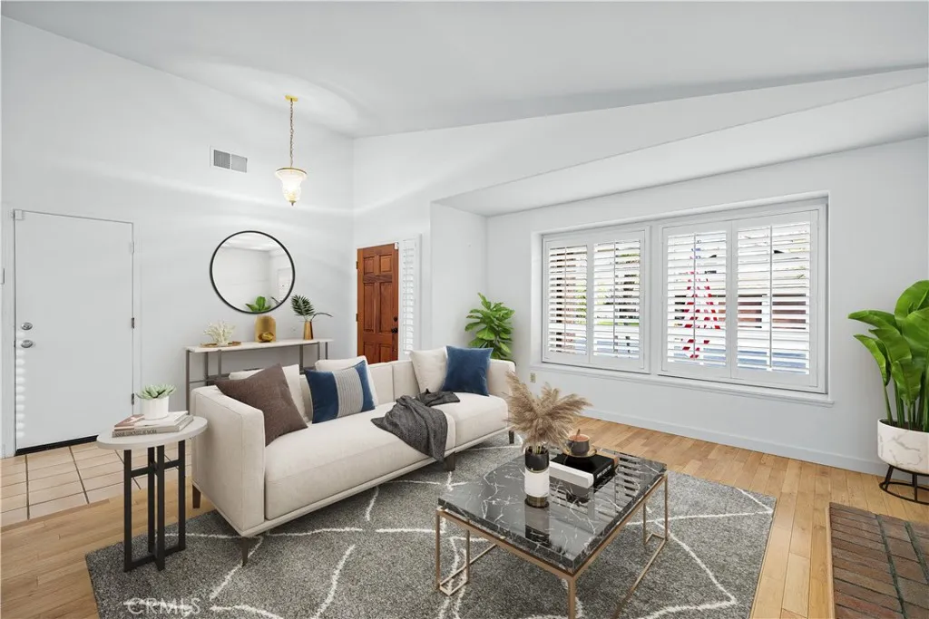 5575 Lakeview, La Verne, California 91750 home-pic-7