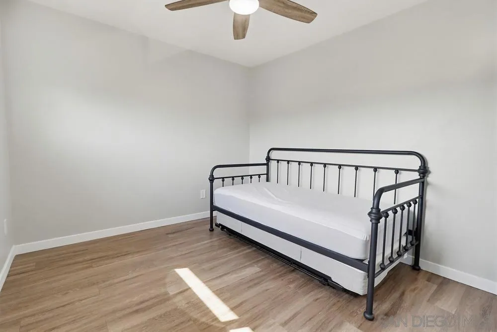 5516 Caminito Roberto, San Diego, California 92111 home-pic-24