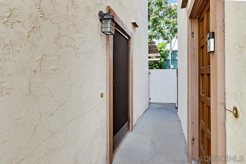5516 Caminito Roberto, San Diego, California 92111 home-pic-3