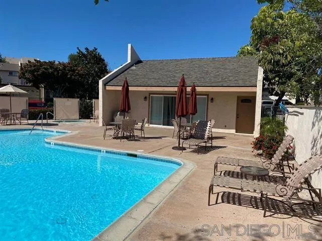 5516 Caminito Roberto, San Diego, California 92111 home-pic-43
