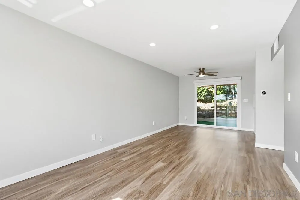 5516 Caminito Roberto, San Diego, California 92111 home-pic-7