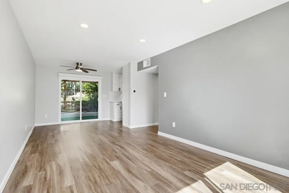5516 Caminito Roberto, San Diego, California 92111 home-pic-6