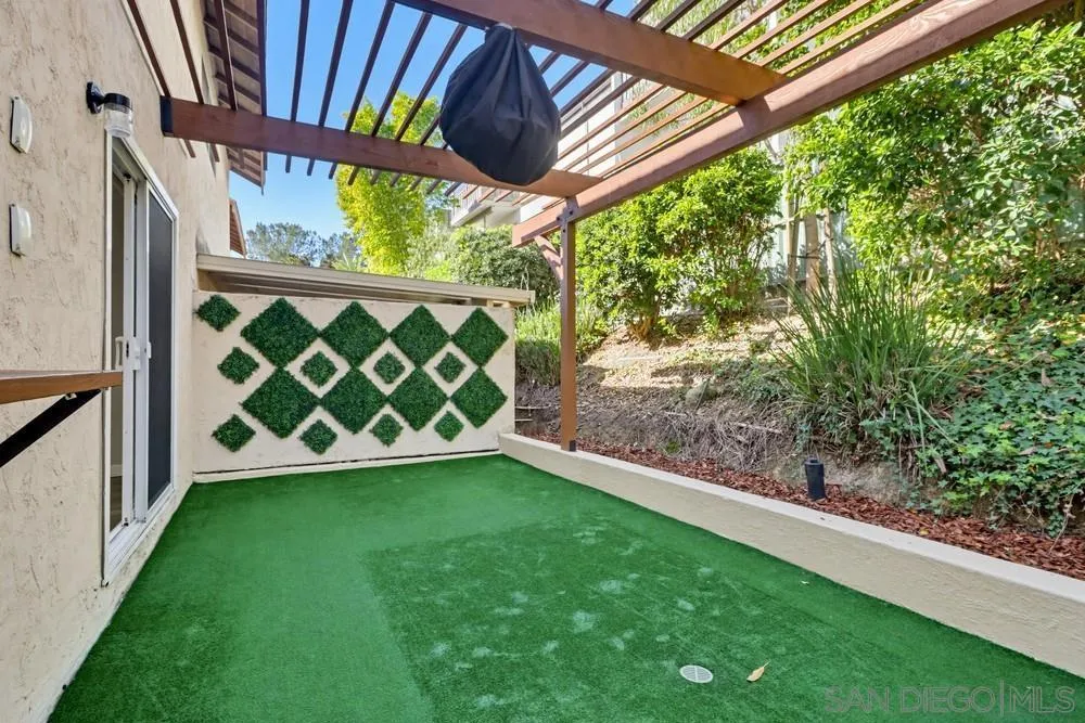 5516 Caminito Roberto, San Diego, California 92111 home-pic-38