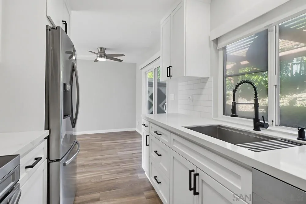 5516 Caminito Roberto, San Diego, California 92111 home-pic-13
