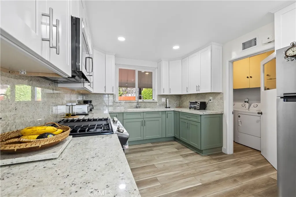 11681 Daniel Avenue, Garden Grove, California 92840 home-pic-2
