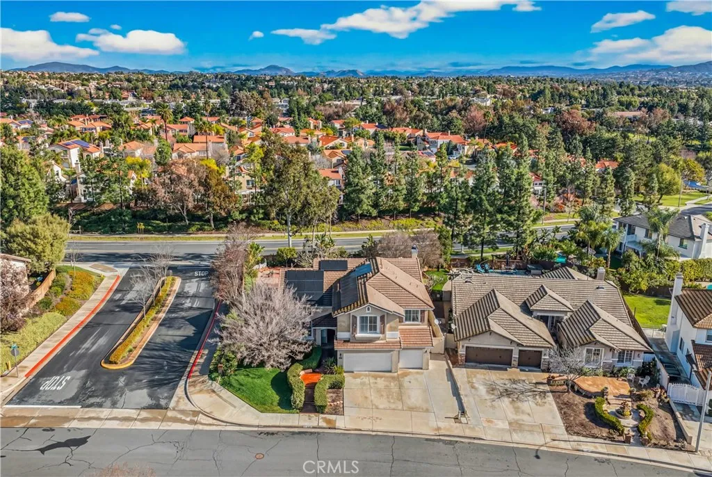 43898 Carentan Drive, Temecula, California 92592 home-pic-59