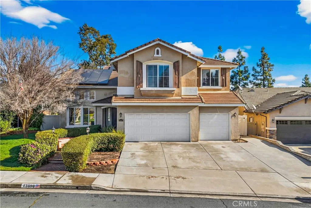 43898 Carentan Drive, Temecula, California 92592 home-pic-2
