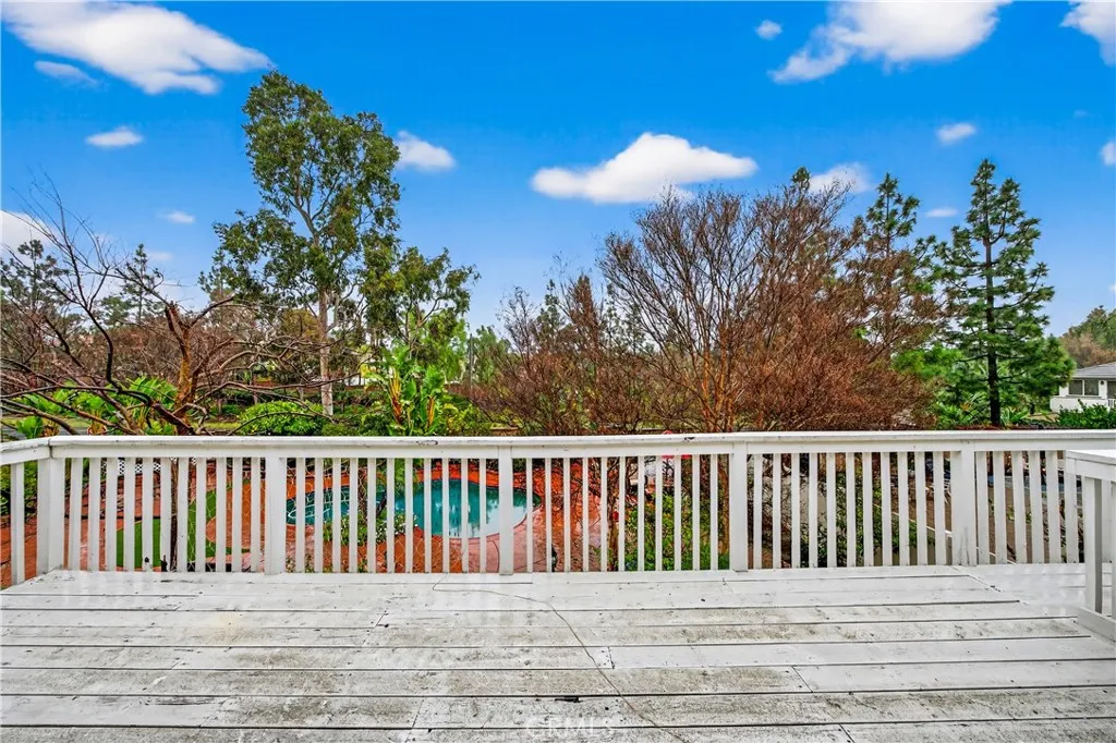 43898 Carentan Drive, Temecula, California 92592 home-pic-32