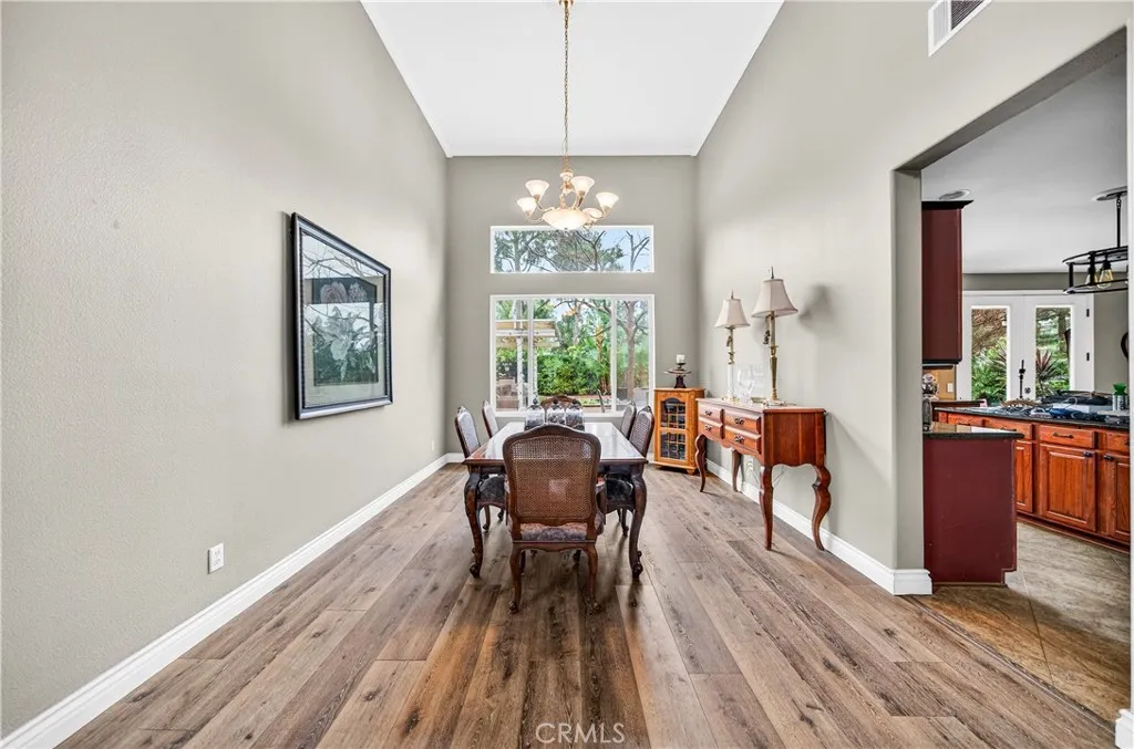 43898 Carentan Drive, Temecula, California 92592 home-pic-13