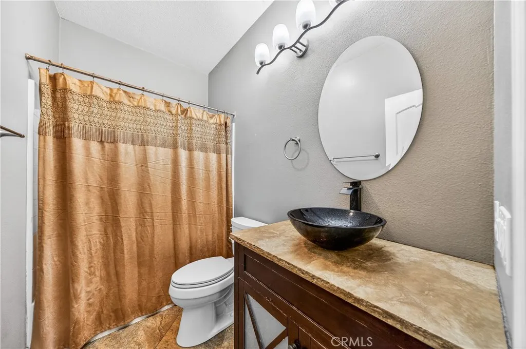 43898 Carentan Drive, Temecula, California 92592 home-pic-24