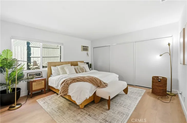 1406 Manzanita, Los Angeles, California 90027
