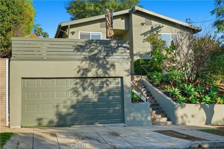 1406 Manzanita, Los Angeles, California 90027