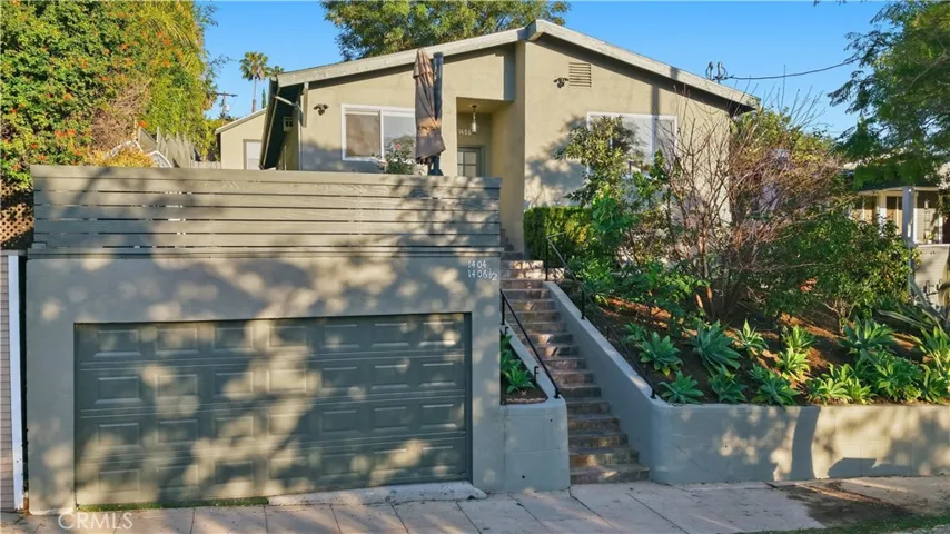 1406 Manzanita, Los Angeles, California 90027