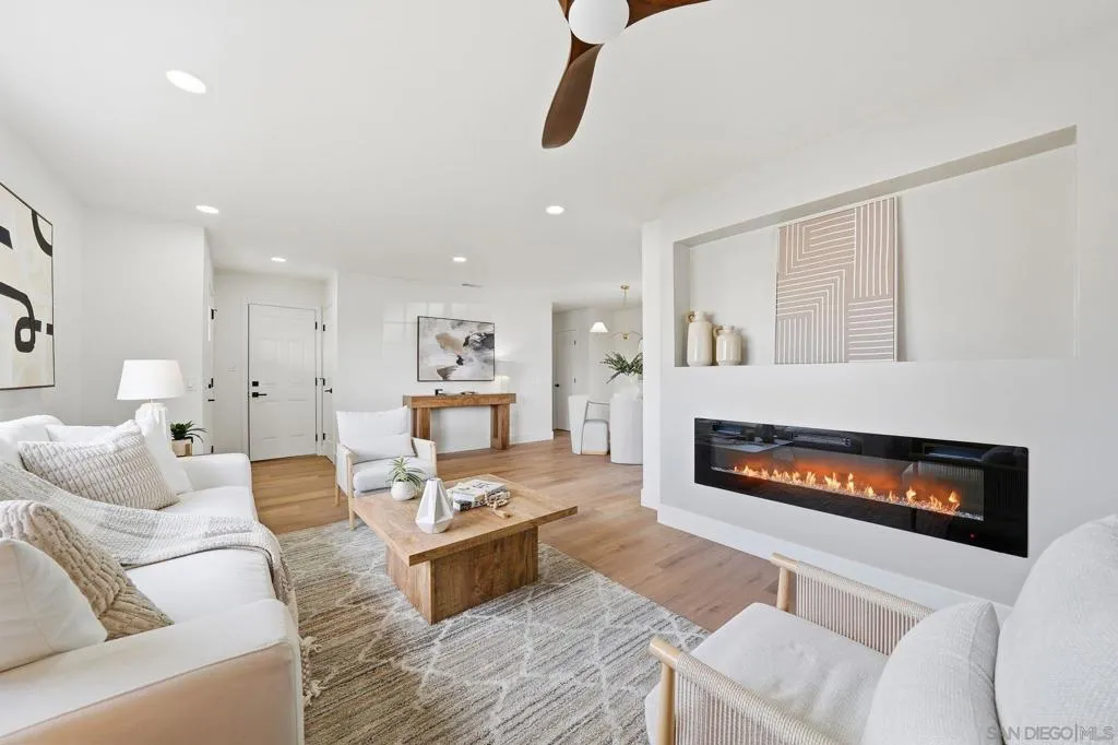 10155 Baroness Ave, San Diego, California 92126 home-pic-3