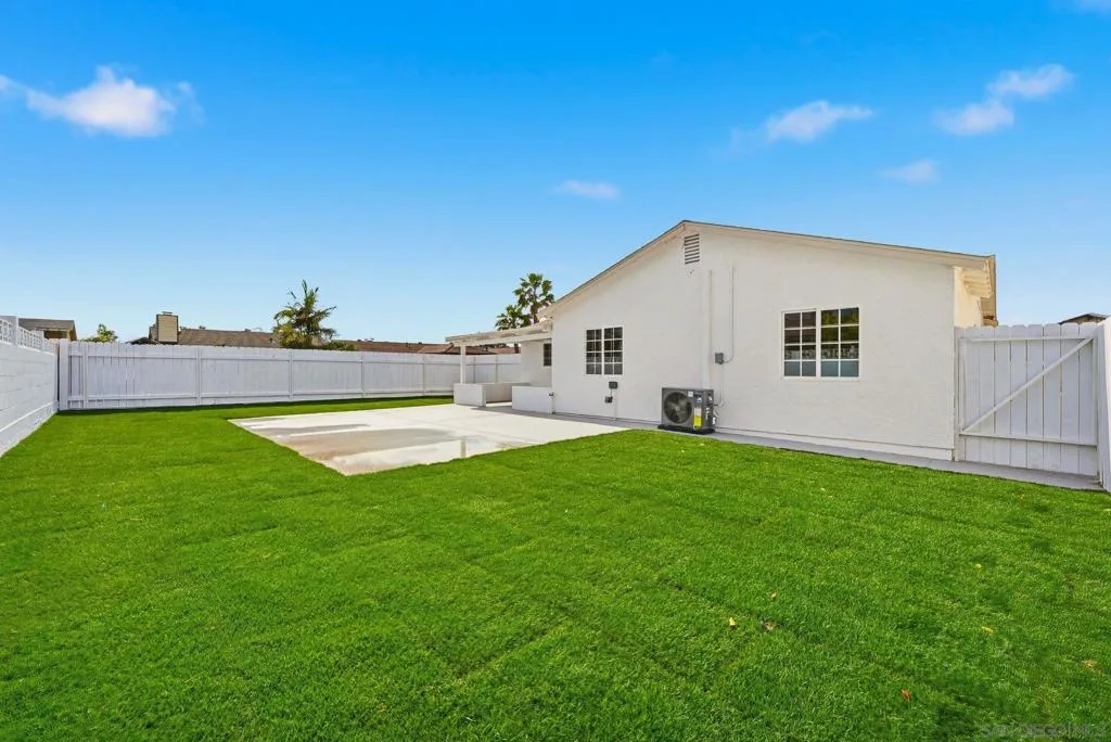 10155 Baroness Ave, San Diego, California 92126 home-pic-27