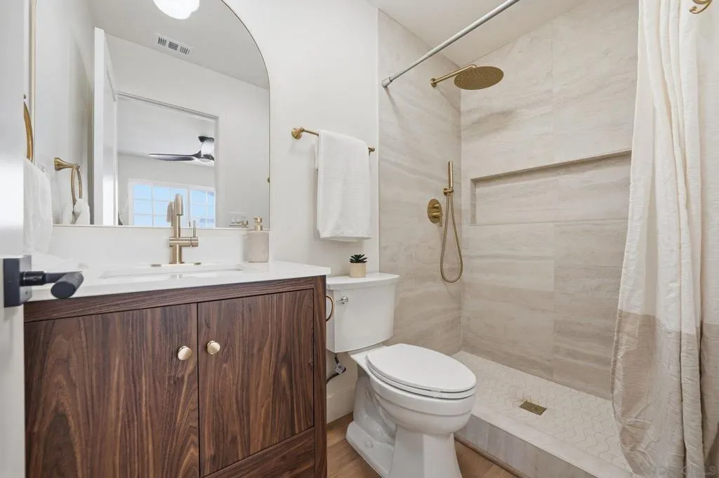 10155 Baroness Ave, San Diego, California 92126 home-pic-18
