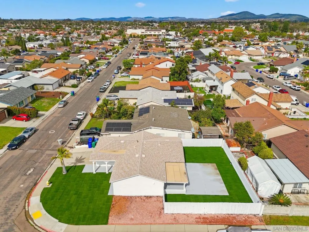 10155 Baroness Ave, San Diego, California 92126 home-pic-32
