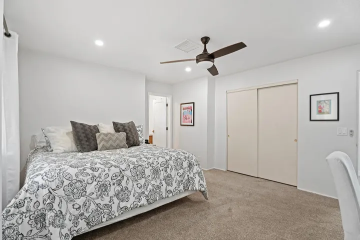 14_11618199_175320_175320-EI-114